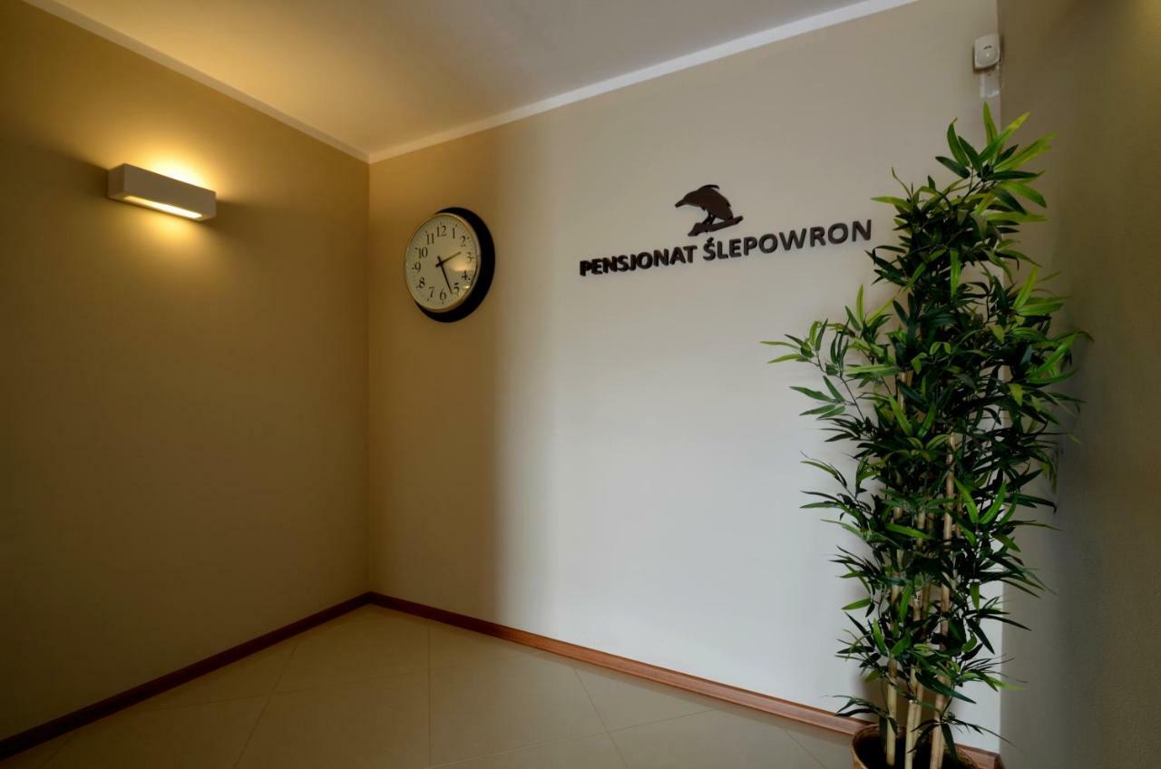 Pensjonat Slepowron Miedzywodzie Bagian luar foto
